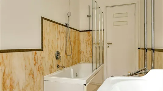 Rooms in Milano Zona 2 - Stazione Centrale, Gorla, Turro, Greco, Crescenzago - photo 9