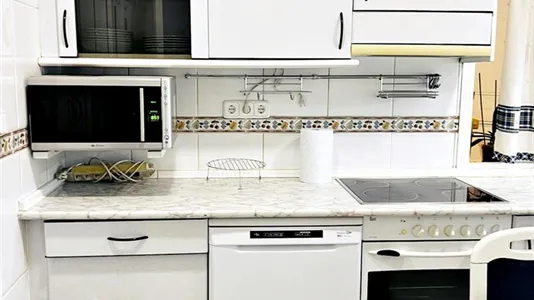 Rooms in Madrid Salamanca - photo 9