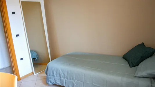 Rooms in Trento - photo 3