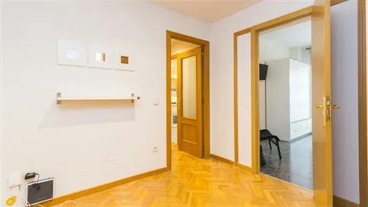 Rooms in Madrid Tetuán - photo 2