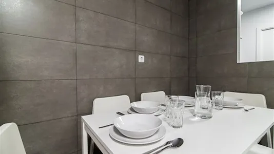 Rooms in Madrid Retiro - photo 4