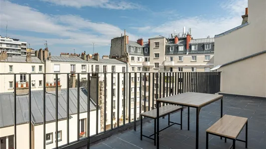 Apartments in Paris 18ème arrondissement - Montmartre - photo 9