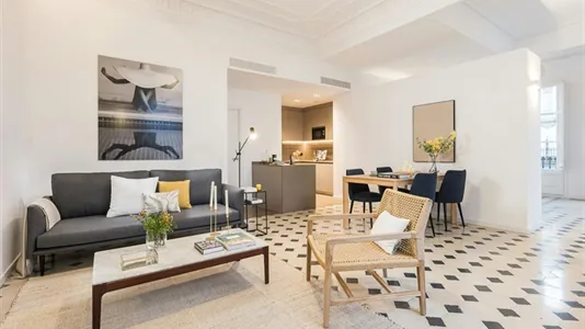 Apartments in Barcelona Ciutat Vella - photo 4