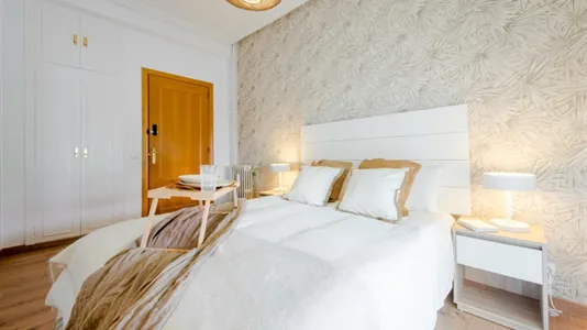 Rooms in Madrid Arganzuela - photo 3