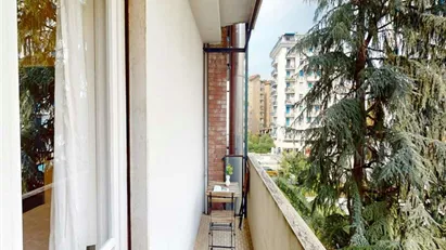 Room for rent in Milano Zona 6 - Barona, Lorenteggio, Milan