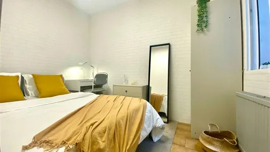 Rooms in Madrid Salamanca - photo 5