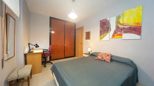 Rooms in Granada - photo 4