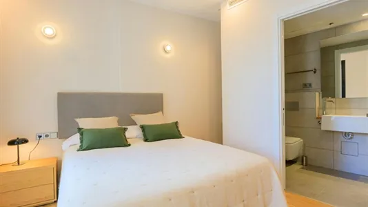 Apartments in Barcelona Ciutat Vella - photo 5