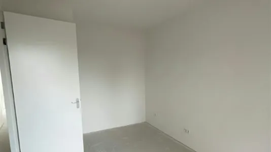 Apartments in Location is not specified - photo 5