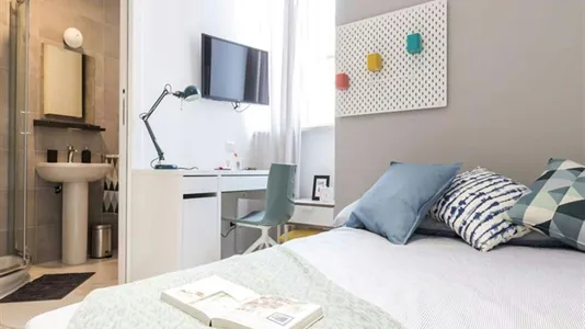 Rooms in Milano Zona 5 - Vigentino, Chiaravalle, Gratosoglio - photo 2