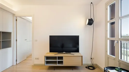 Apartments in Barcelona Ciutat Vella - photo 8