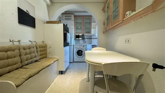 Rooms in Madrid Hortaleza - photo 9