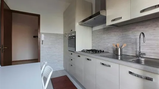 Rooms in Milano Zona 8 - Fiera, Gallaratese, Quarto Oggiaro - photo 8