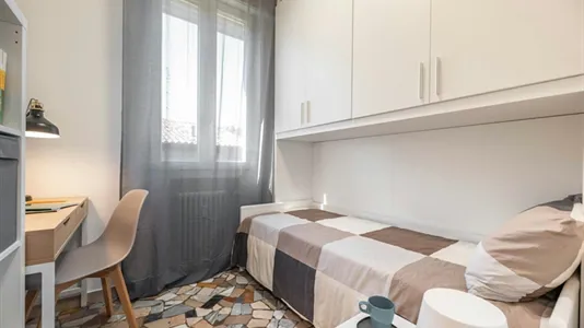 Rooms in Padua - photo 1