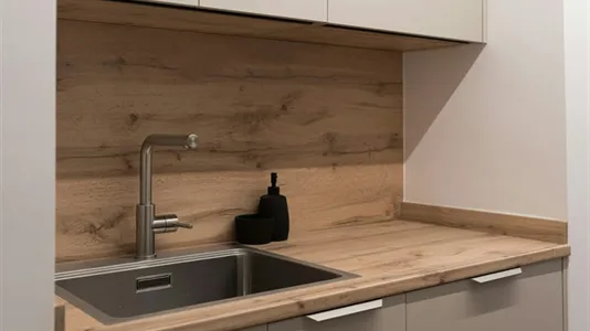 Rooms in Madrid Fuencarral-El Pardo - photo 8