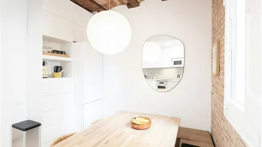 Apartments in Barcelona Eixample - photo 7