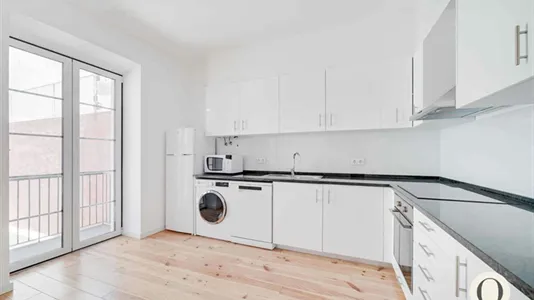 Apartments in Location is not specified - photo 6