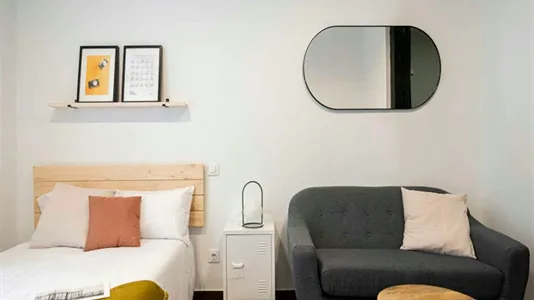 Rooms in Madrid Centro - photo 4