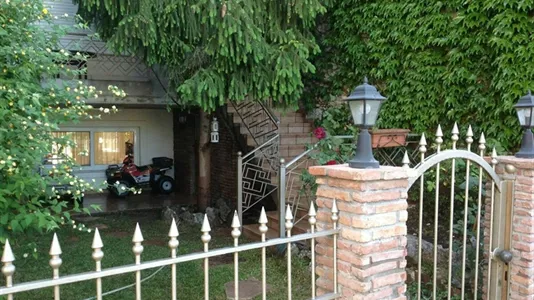 Houses in Athens Agios Nikolaos - photo 3