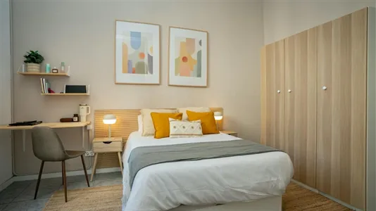 Rooms in Barcelona Eixample - photo 4
