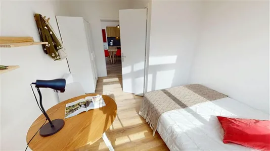 Rooms in Nanterre - photo 1