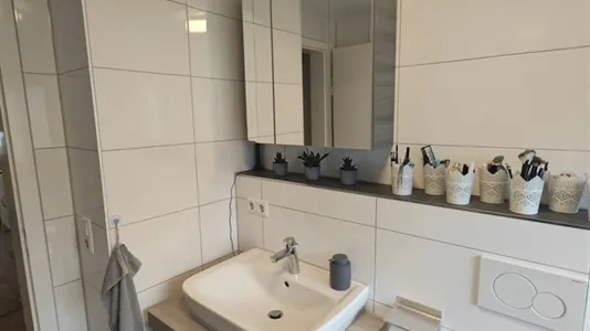 Rooms in Esslingen - photo 3