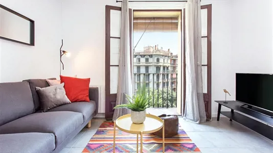 Apartments in Barcelona Eixample - photo 2