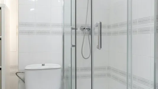 Rooms in Madrid Chamberí - photo 9