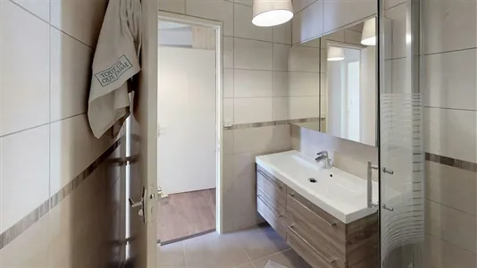 Rooms in Lyon - photo 5