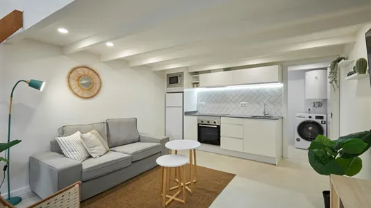 Apartments in Barcelona Ciutat Vella - photo 9