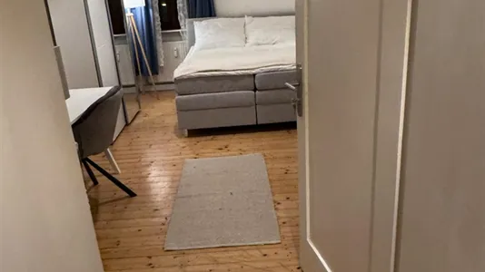 Rooms in Wiesbaden - photo 3