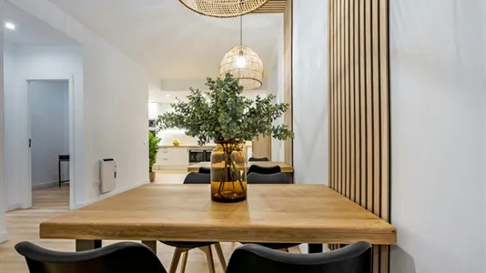 Rooms in Barcelona Eixample - photo 9