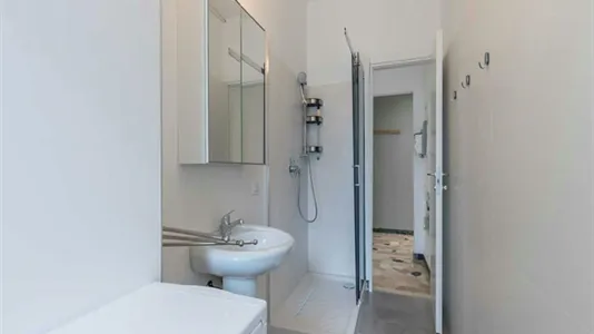 Rooms in Milano Zona 2 - Stazione Centrale, Gorla, Turro, Greco, Crescenzago - photo 8