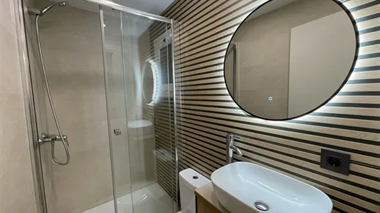 Rooms in L'Hospitalet de Llobregat - photo 8