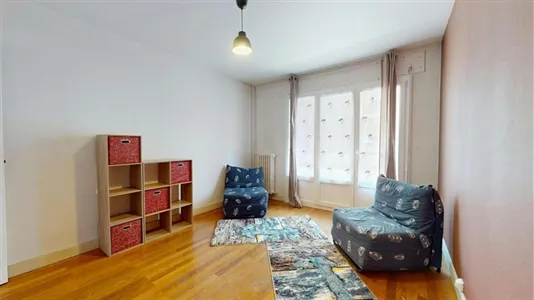 Apartments in Lyon - photo 10
