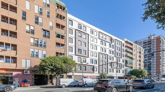 Rooms in Valencia Algirós - photo 9