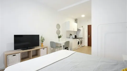 Apartments in Madrid Ciudad Lineal - photo 10