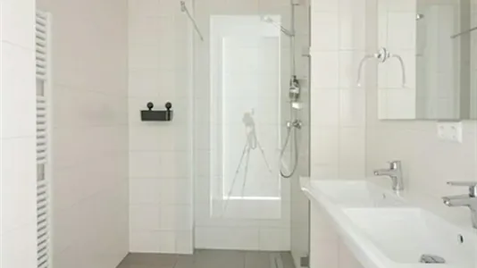 Apartments in Amsterdam Centrum - photo 7