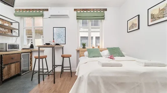 Apartments in Wrocław - photo 9