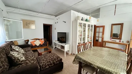 Houses in Huétor Vega - photo 3
