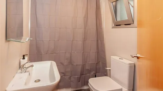 Rooms in Valencia Algirós - photo 7