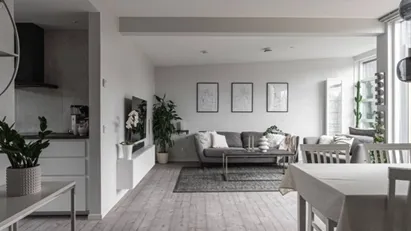 Växjö - 6rok - tillsv - 17.825kr/mån Växjö - 6rok - tillsv - 17.825kr/mån