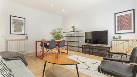 Apartments in Madrid Chamberí - photo 4