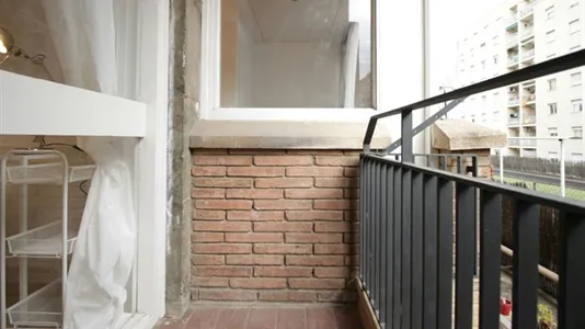 Rooms in Barcelona Sants-Montjuïc - photo 10