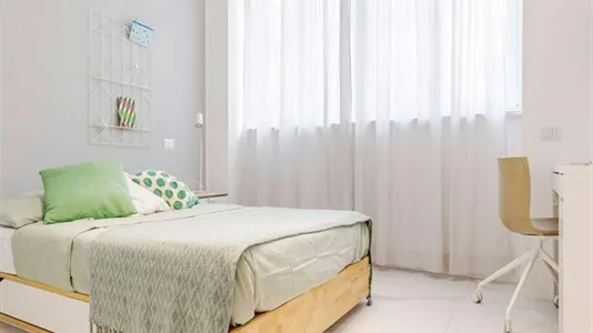 Rooms in Milano Zona 5 - Vigentino, Chiaravalle, Gratosoglio - photo 4