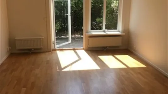 Houses in Stockholm West - photo 9