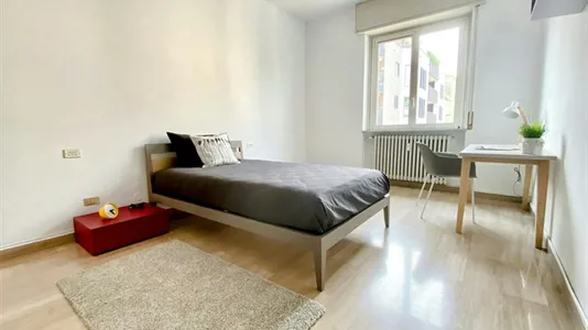 Rooms in Milano Zona 4 - Vittoria, Forlanini - photo 2