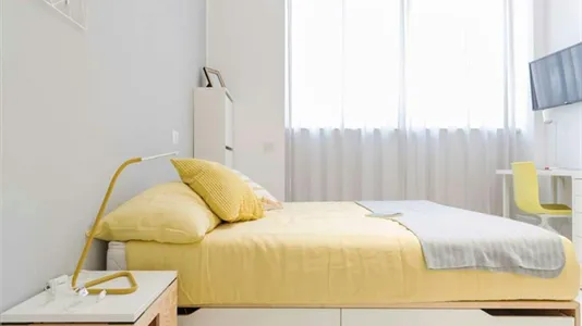 Rooms in Milano Zona 5 - Vigentino, Chiaravalle, Gratosoglio - photo 1