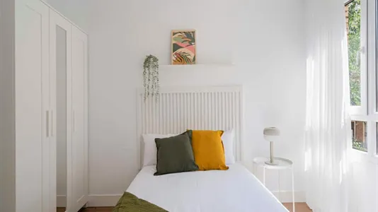 Rooms in Madrid Chamberí - photo 1