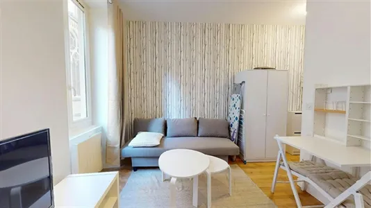 Apartments in Lyon - photo 2